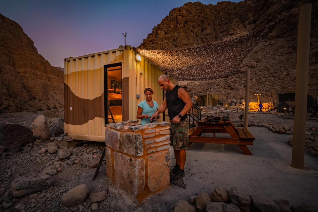 Bear Grylls Explorers Camp رأس الخيمة المظهر الخارجي الصورة